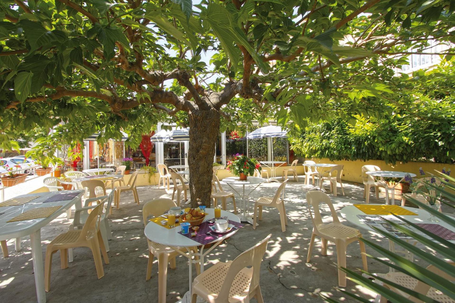 La Croix De Malte La Ciotat